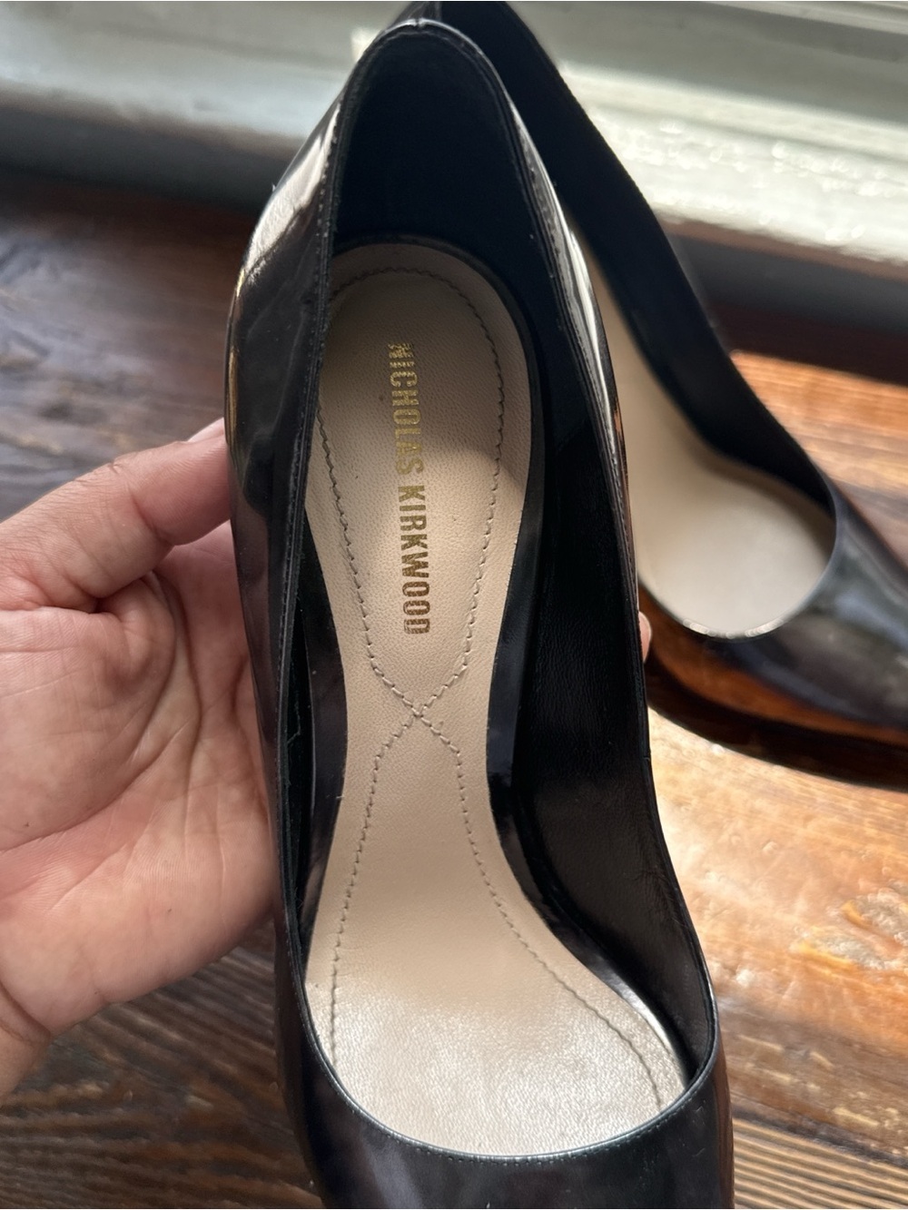 Classic Black Pointed Toe High Heel Pumps - Picture 4 of 9
